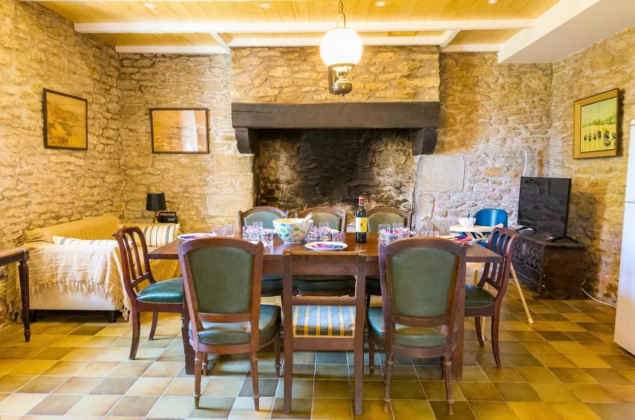 Holiday home Vacances Entre Mer Et Campagne Pour 8 Plobannalec-Lesconil France