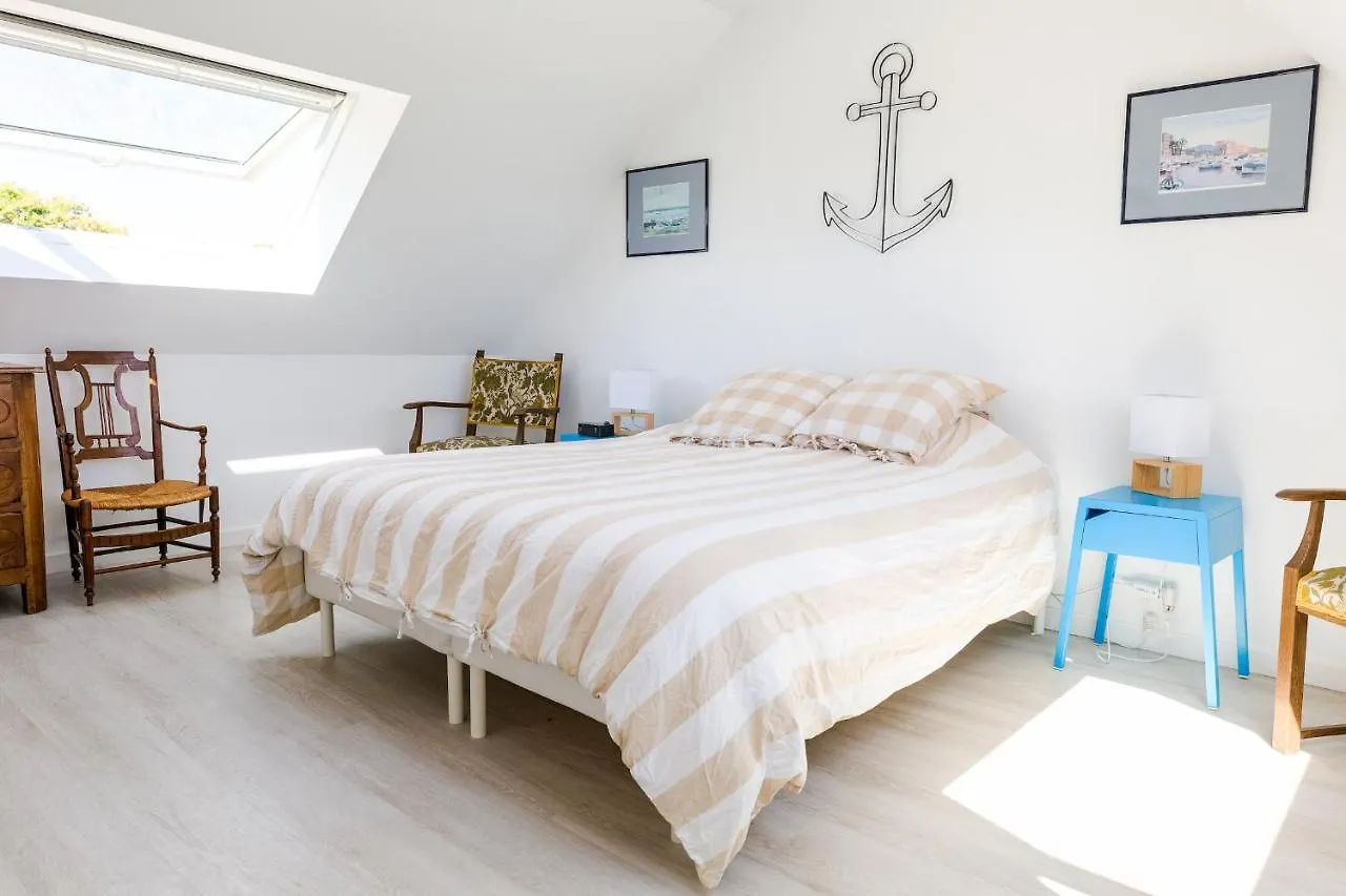 Holiday home Vacances Entre Mer Et Campagne Pour 8 Plobannalec-Lesconil