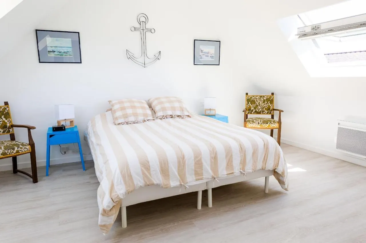 Holiday home Vacances Entre Mer Et Campagne Pour 8 Plobannalec-Lesconil France
