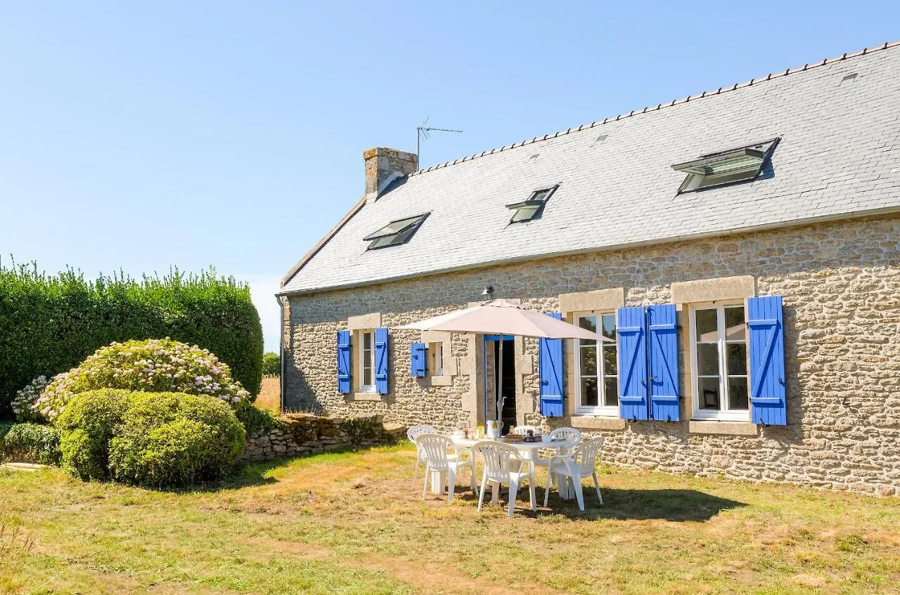 Holiday home Vacances Entre Mer Et Campagne Pour 8 Plobannalec-Lesconil France